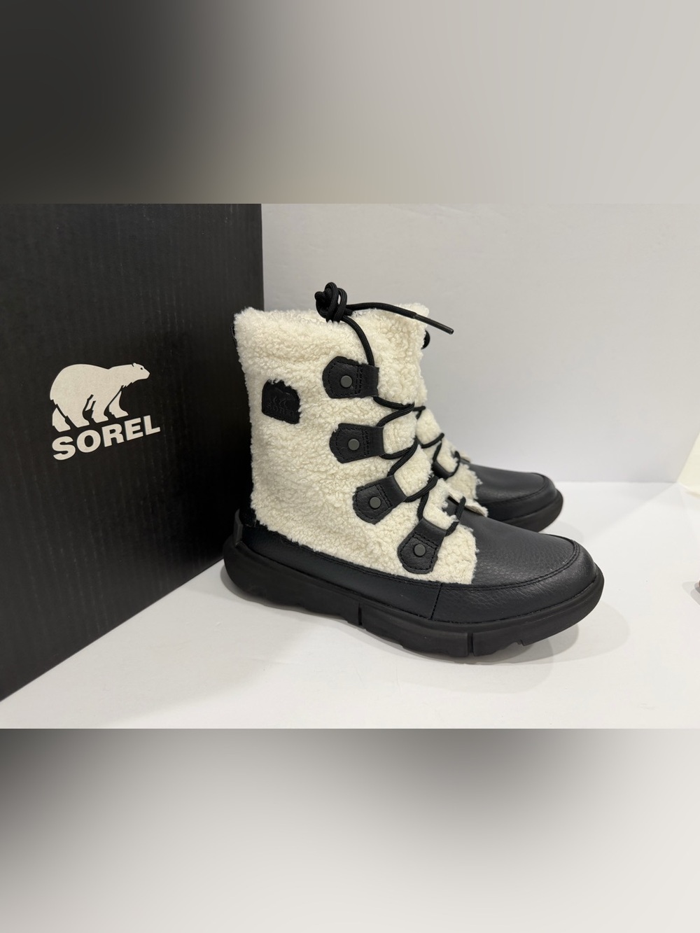 Sorel Explorer ll Joan Waterproof Cozy Boots NIB Size 7